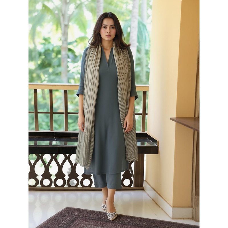 GoSriKi Women Kurta Set