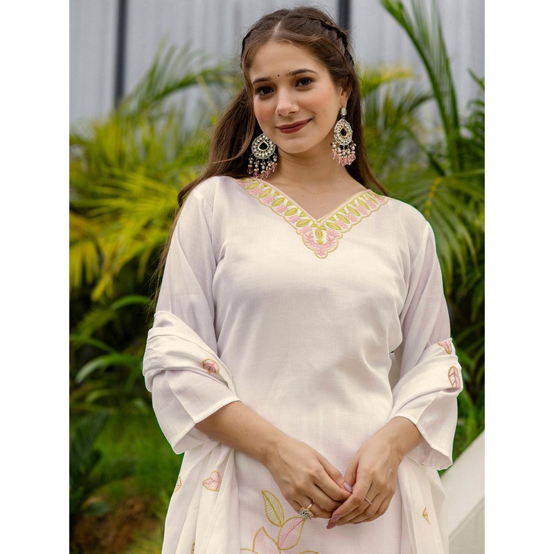 SANISA Women Cream Cotton Blend Kurta Sets