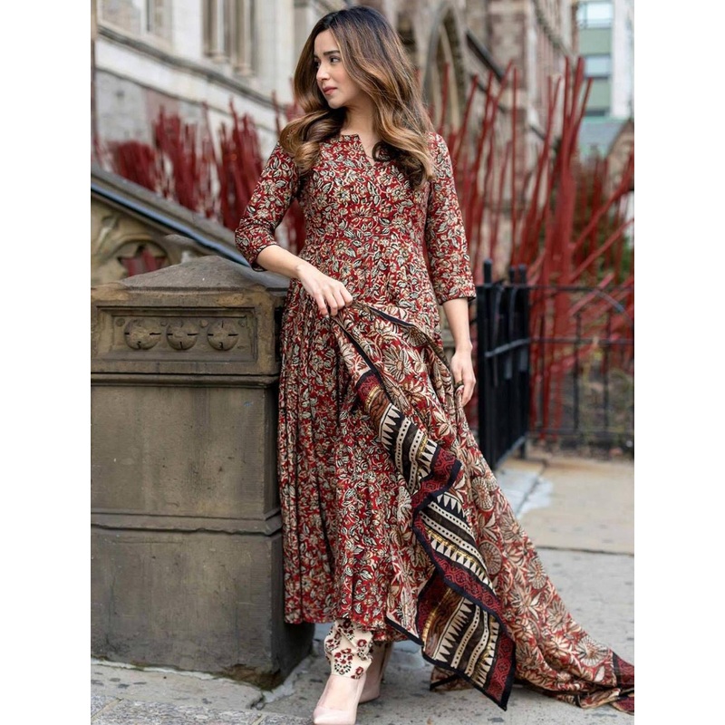 THE FAB FACTORY Floral Printed Notch Neck Anarkali Kurta With Trousers & Dupatta