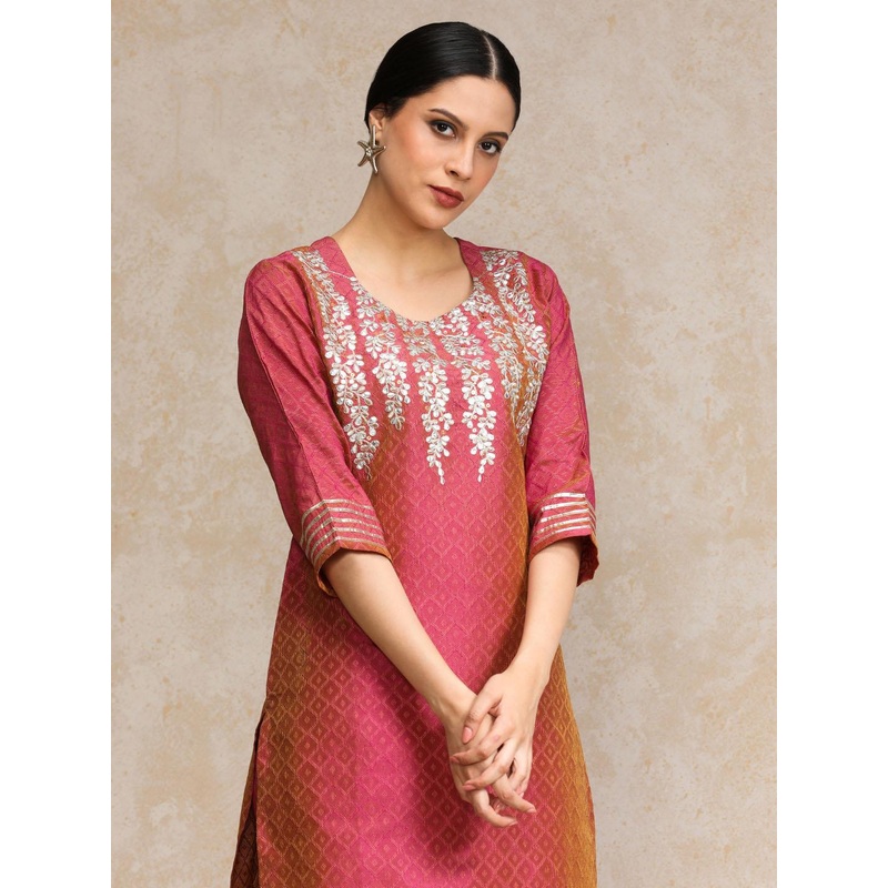 Varanga Floral Embellished Silk Gotta Patti Straight Kurta