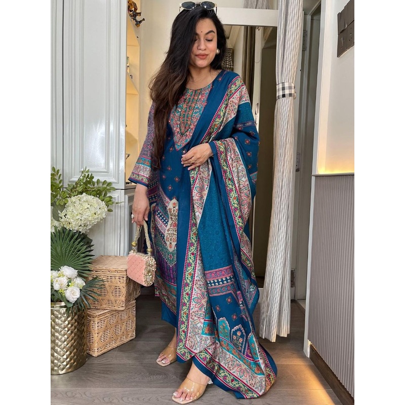 GoSriKi Women Ethnic Motifs Printed Kurta with Palazzos & Dupatta