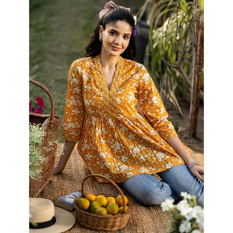 Libas Floral Printed V-Neck Mirror Work Mirror Work Pleated Anarkali Kurti