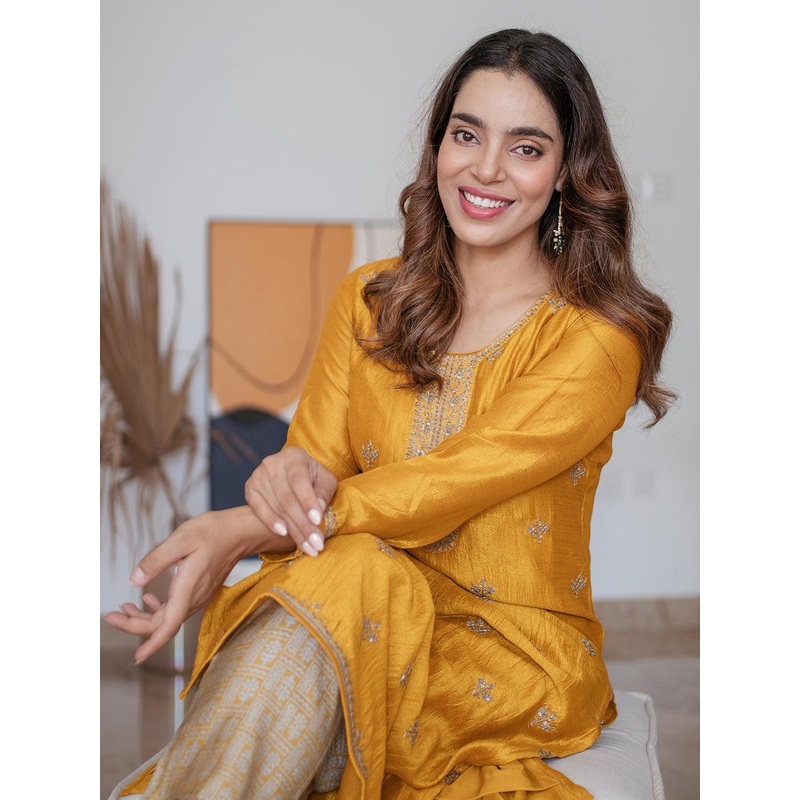 Libas Women Yellow Floral Motifs Sequins Work Kurta