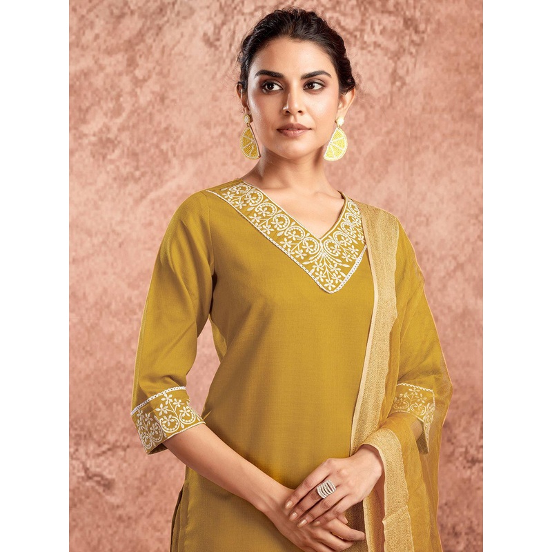 SANISA Women Regular Thread Work Kurta with Trousers With Dupatta