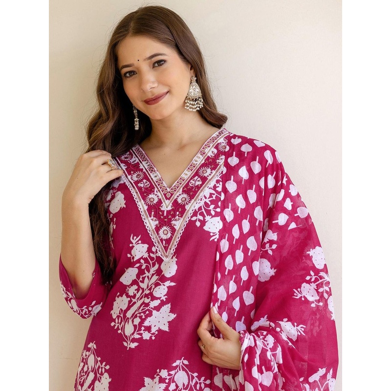 SKYLEE Women Ethnic Motifs Printed Sequinned V-Neck Straight Kurta with Trousers & Dupatta