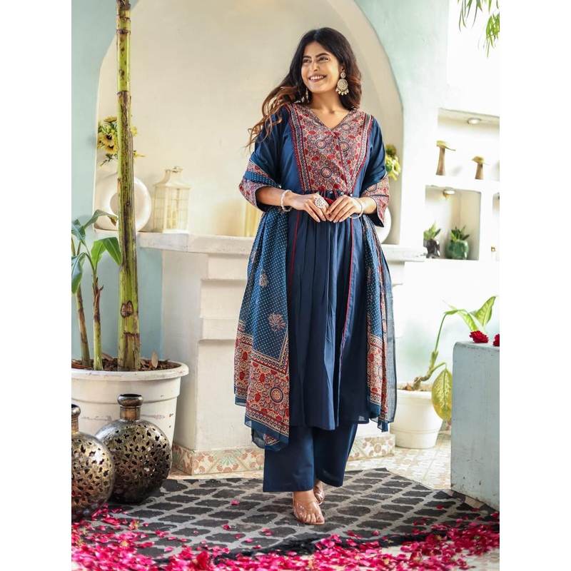 Stylum Ethnic Motifs Yoke Design Pure Cotton Kurta With Trousers & Dupatta