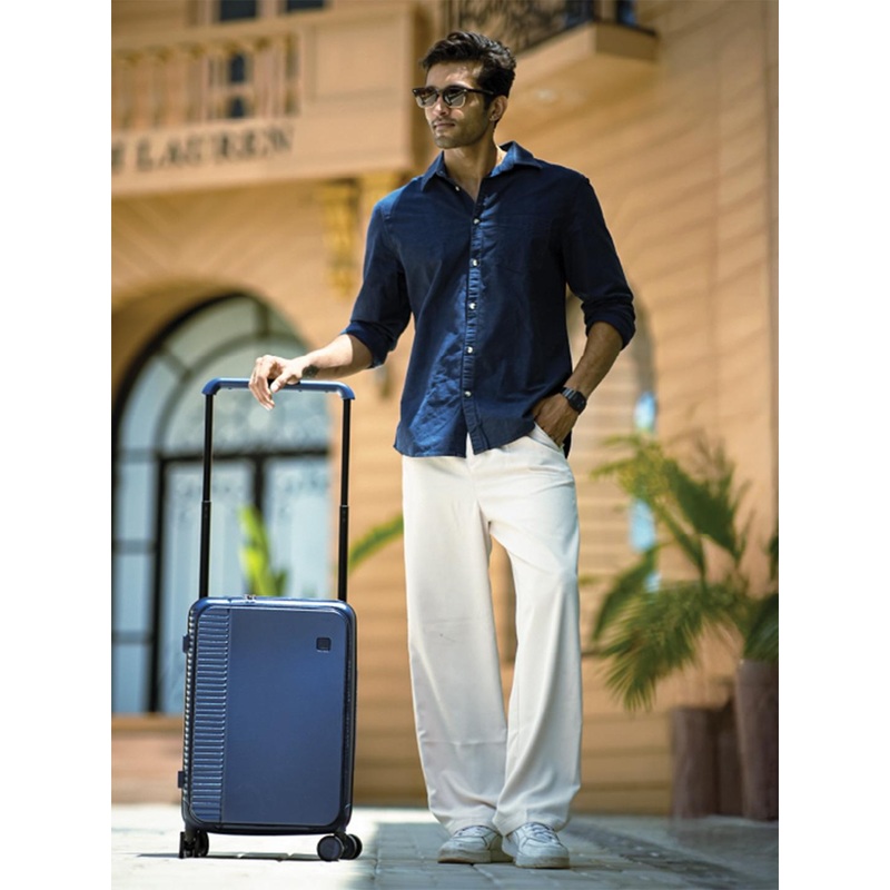 Icon Cabin Pro Hard-Sided Trolley Suitcase