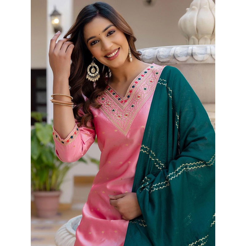 SKYLEE Geometric Woven Design V-Neck Thread Work Straight Kurta With Palazzo And Dupatta