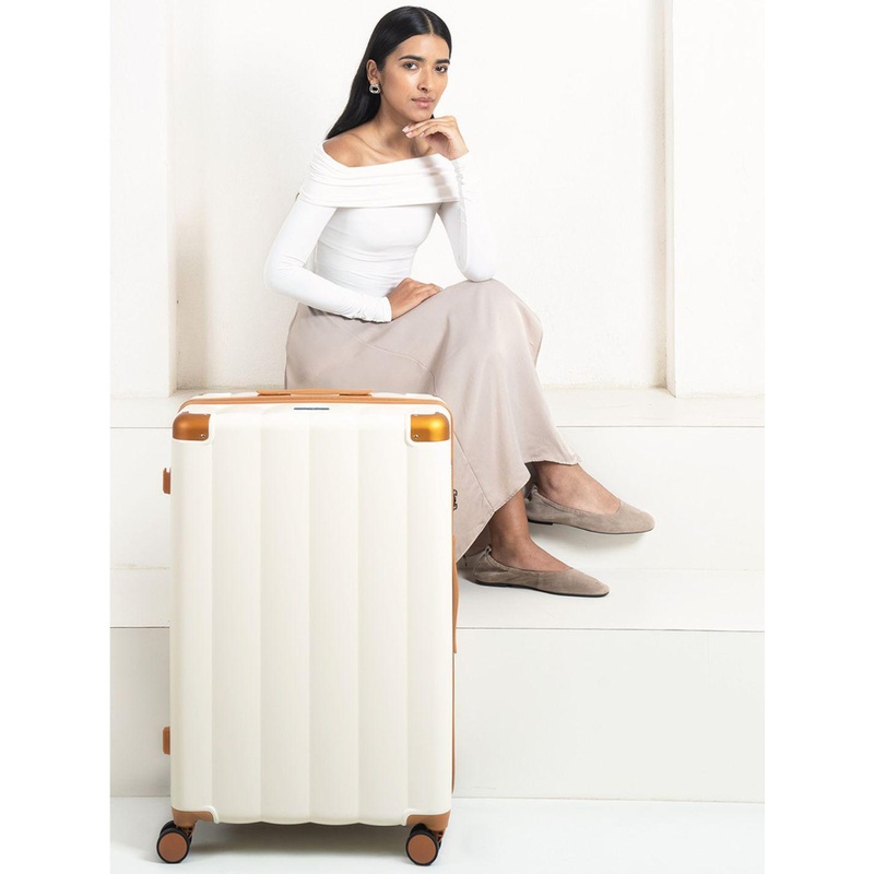 Assembly Iris Biege Premium Trolley Bag 28 Inches with 3 Packing Organisers