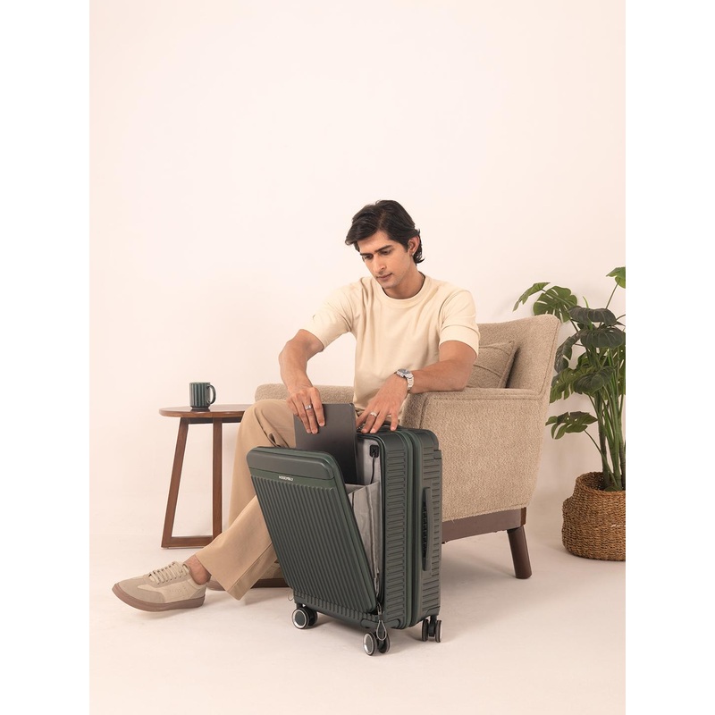 Assembly Rover Pro Green Premium Cabin Trolley Bag – 20 Inches