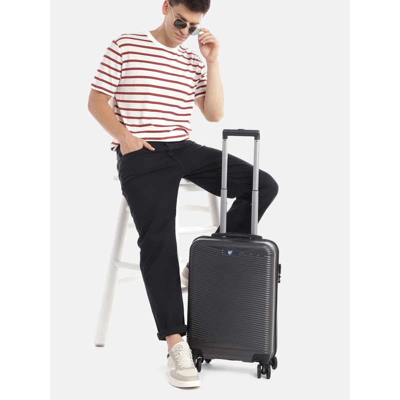 V By Verage Firestone Textured Hard-Sided Cabin-Sized Trolley Bag 47.04L