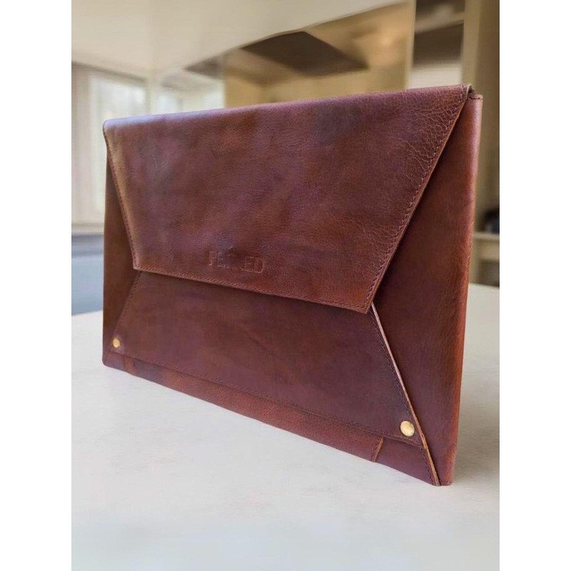 PERKED Unisex Leather Laptop Sleeve