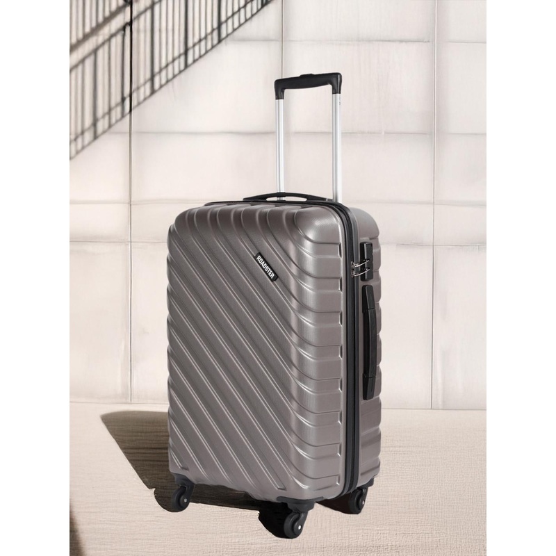 Roadster Xtreme Hard-Sided 360-Degree Rotation Medium Trolley Suitcase – Volume 52 L