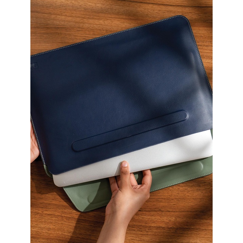 DailyObjects Unisex PU Laptop Sleeve