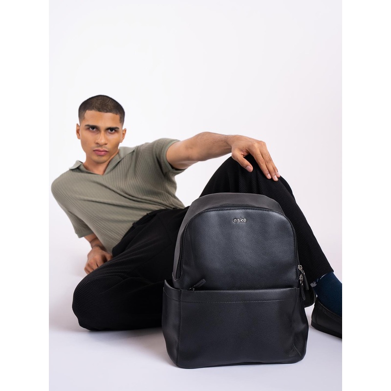 Eske Men Harvey, the Backpack with Compression Straps
