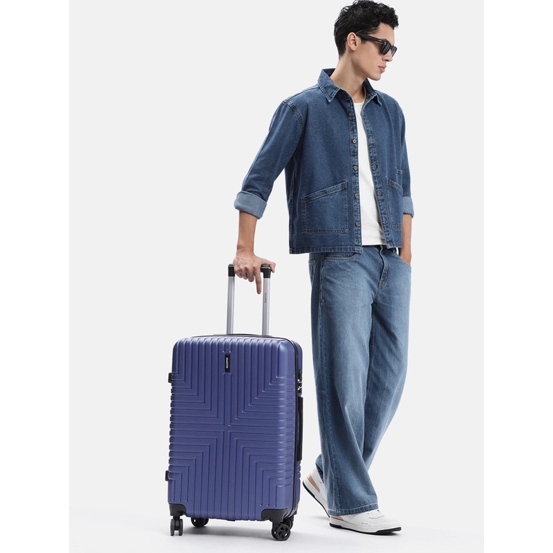 Roadster Unisex Textured Hard Sided Medium Trolley Suitcase- 55.7 L