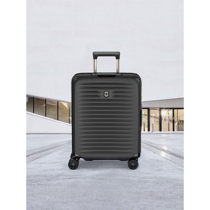 Victorinox Textured Airox Advanced Hard-Sided Cabin Trolley Suitcase
