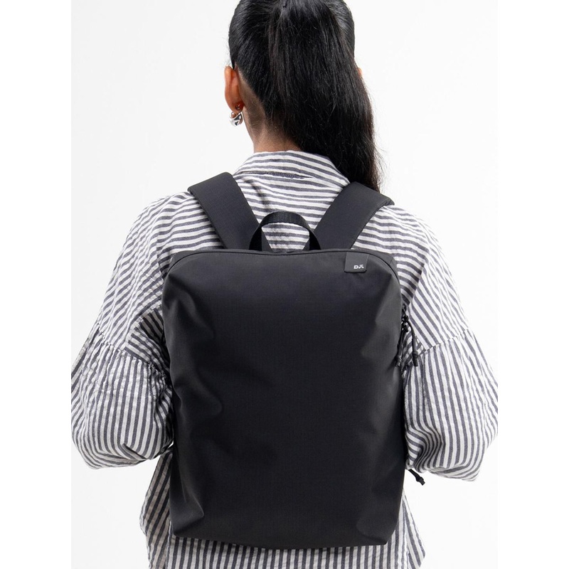 DailyObjects Half Moon Handheld Bag