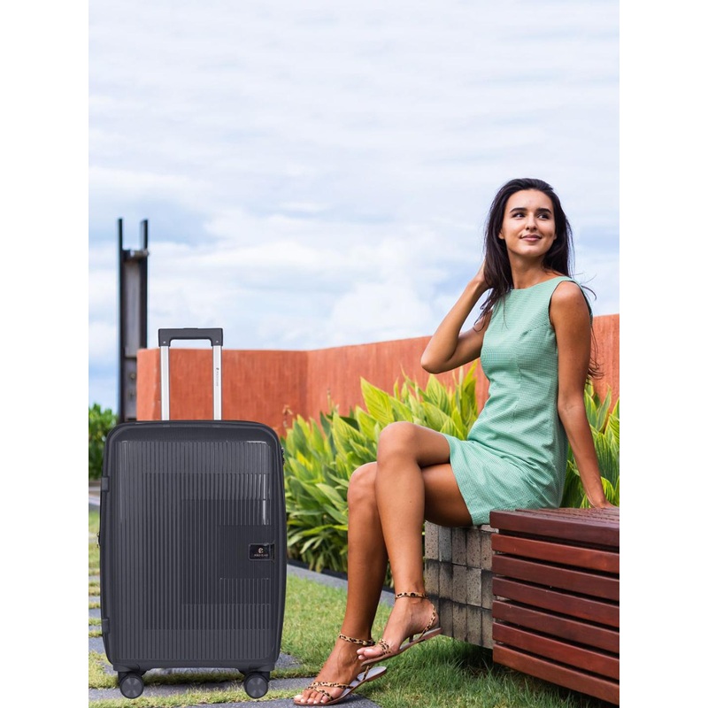 Polo Class 3Pc Set Trolley (20\u002F24\u002F28 inch) with vanity