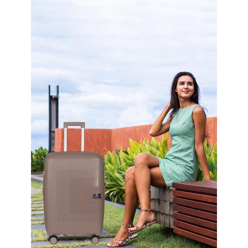 Polo Class Pack  Of 3 Textured Hard-Sided Trolley Bags With Vanity