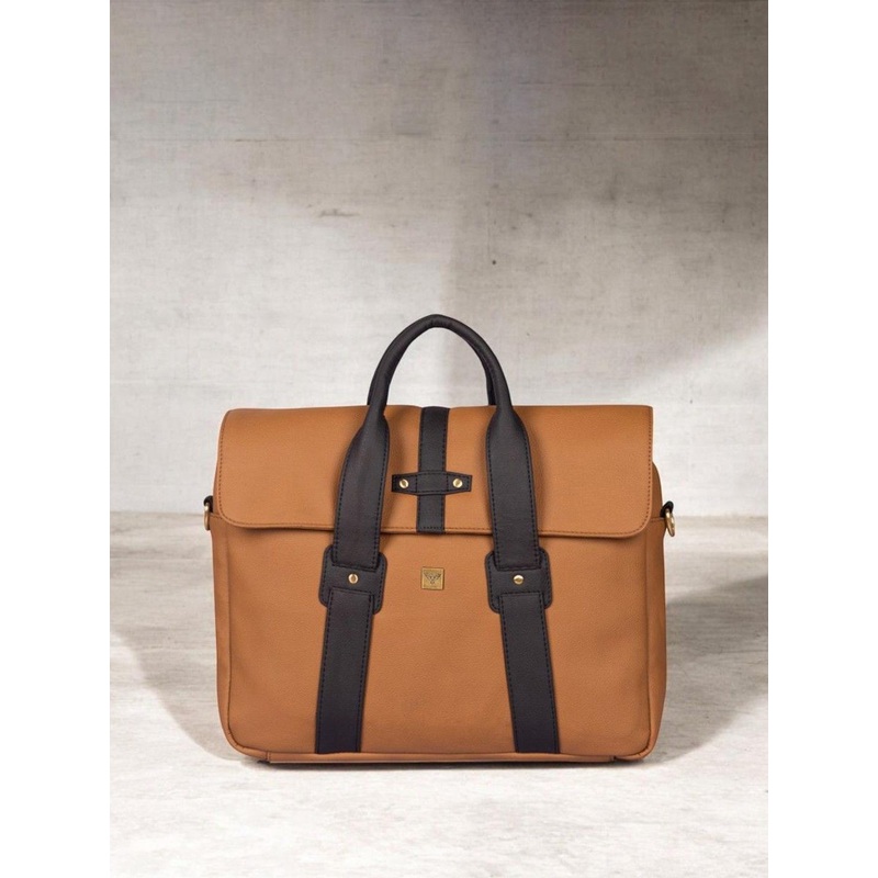GBK Men PU Padded Laptop Bag
