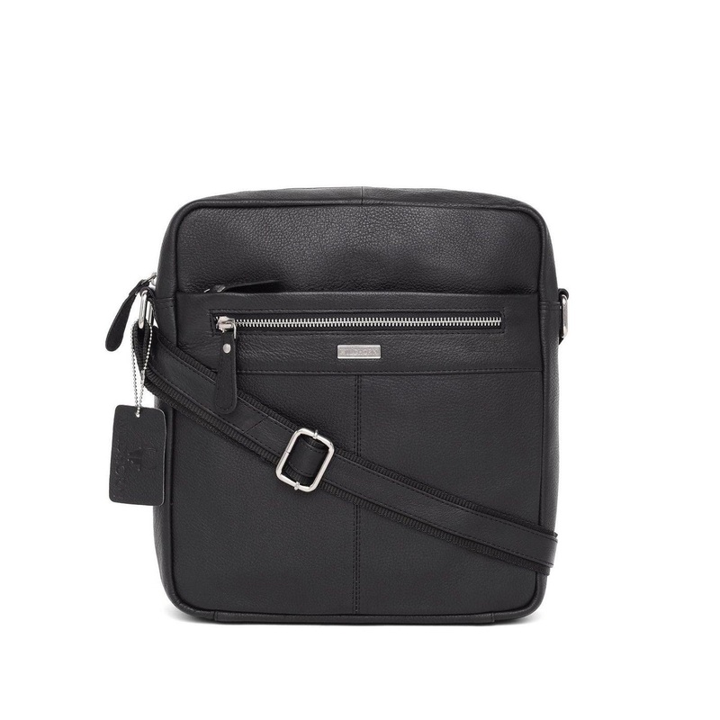 WildHorn Men Leather Solid Messenger Bag