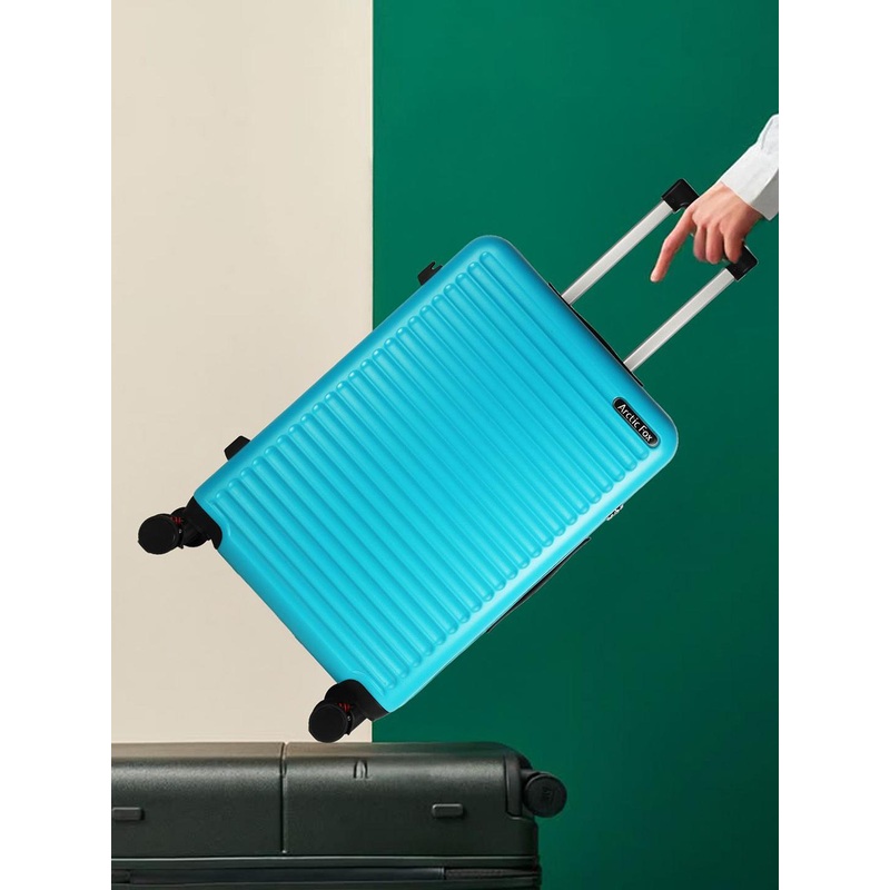 Arctic Fox Rooster Hard-Sided Large Trolley Suitcase – 28 Inch