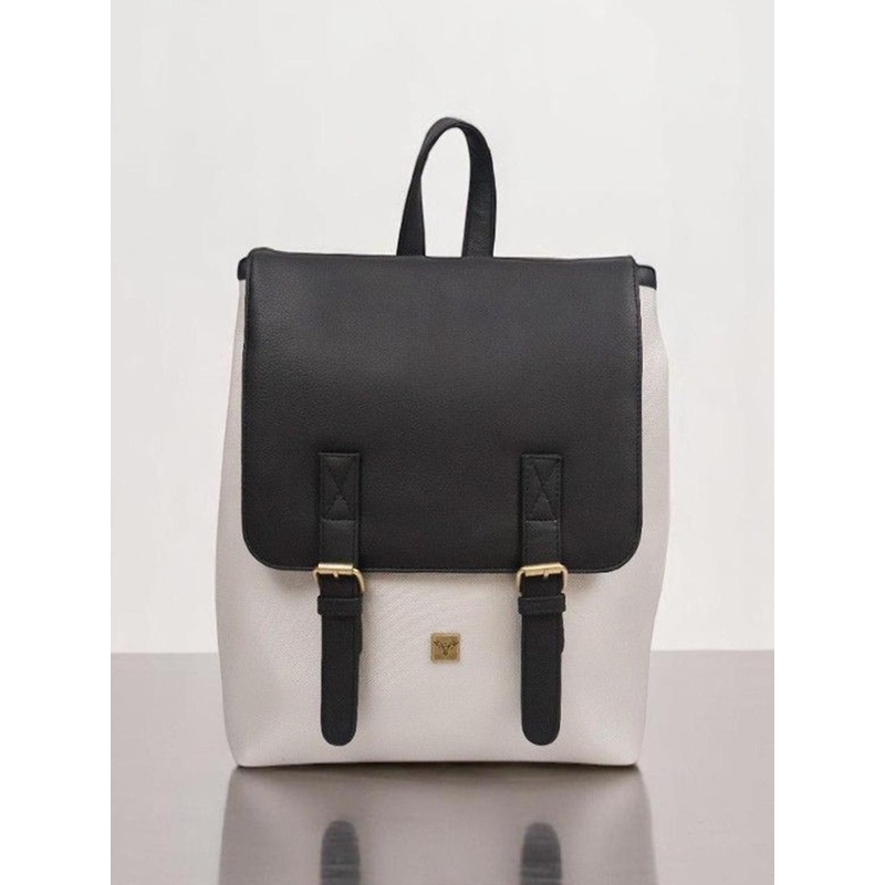 GBK Men Colourblocked Padded Medium Backpack with Buckle Closure