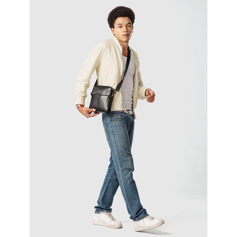 SENNES Men Virtuoso Textured Leather Messenger Bag