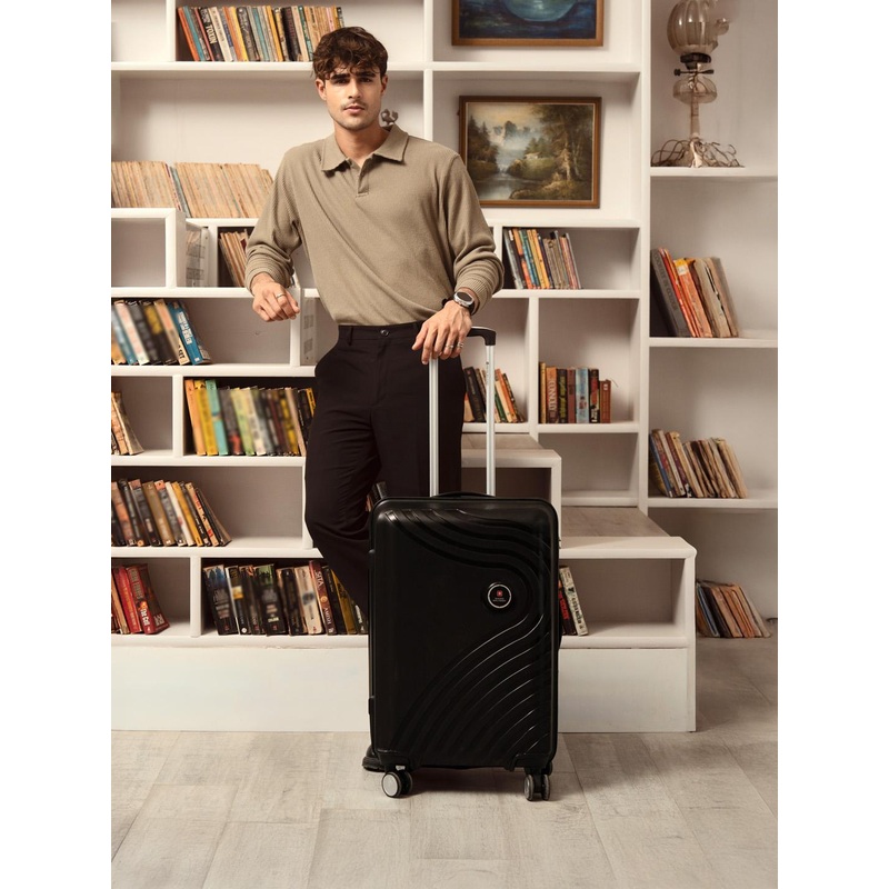 SWISS MILITARY Miles Pro Hard-Sided Medium Trolley Bag