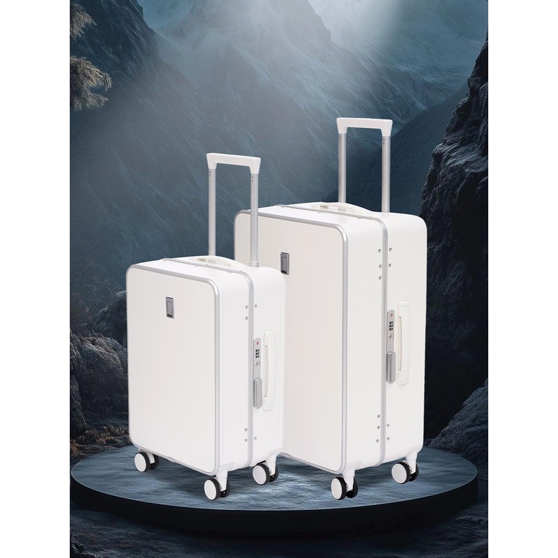 SWISS MILITARY Set Of 2 Lorenzo PC Hard-Sided Cabin & Medium Trolley Suitcase