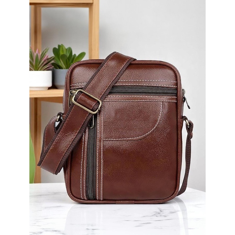 Kastner Unisex Textured Messenger Bag