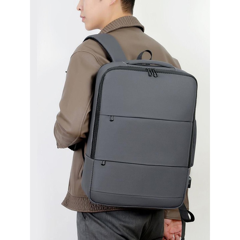 Briafinz Unisex Backpack with USB Charging Port