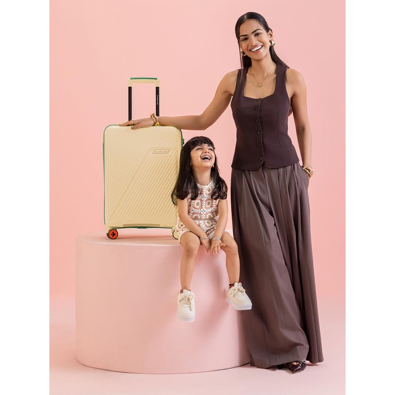 Nasher Miles Montreal Hard-Sided Cabin Trolley Bag