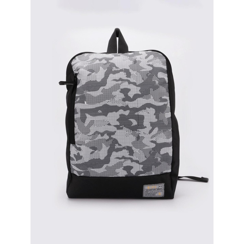 QIPS Unisex Grey & Black Camouflage Backpack