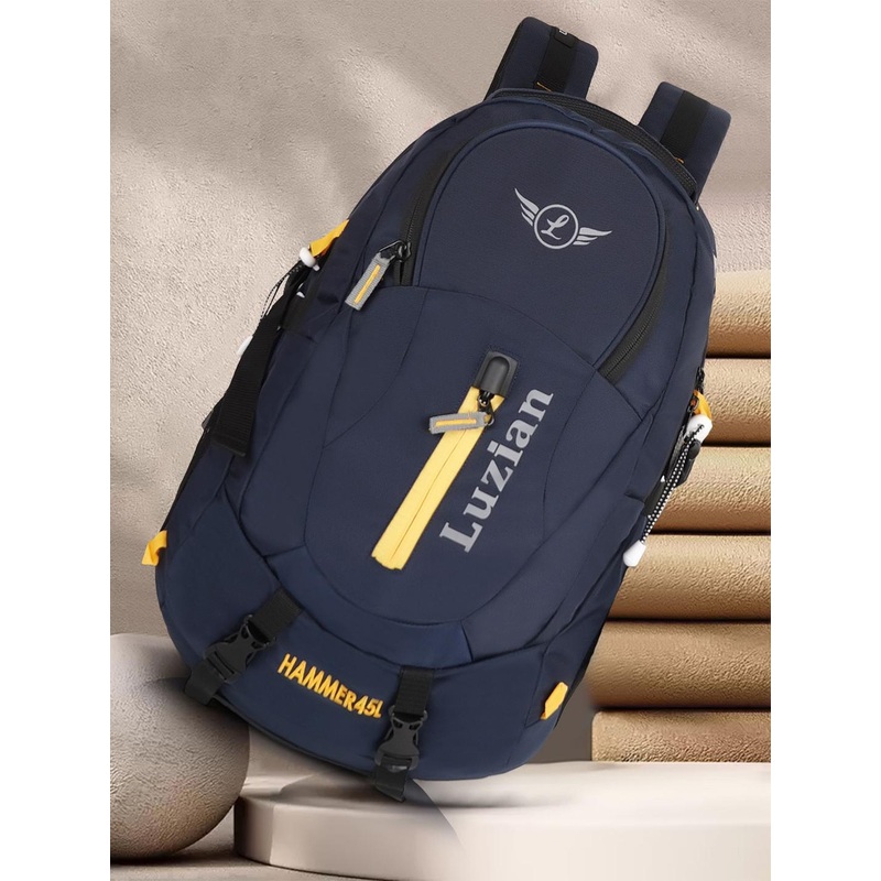 Luzian Men Backpack with Hip Strap