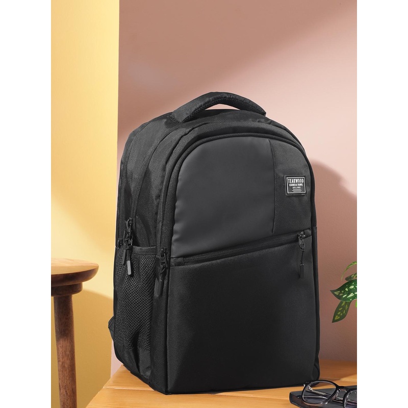 Teakwood Leathers Unisex Laptop Compartment – 18 inch Backpack