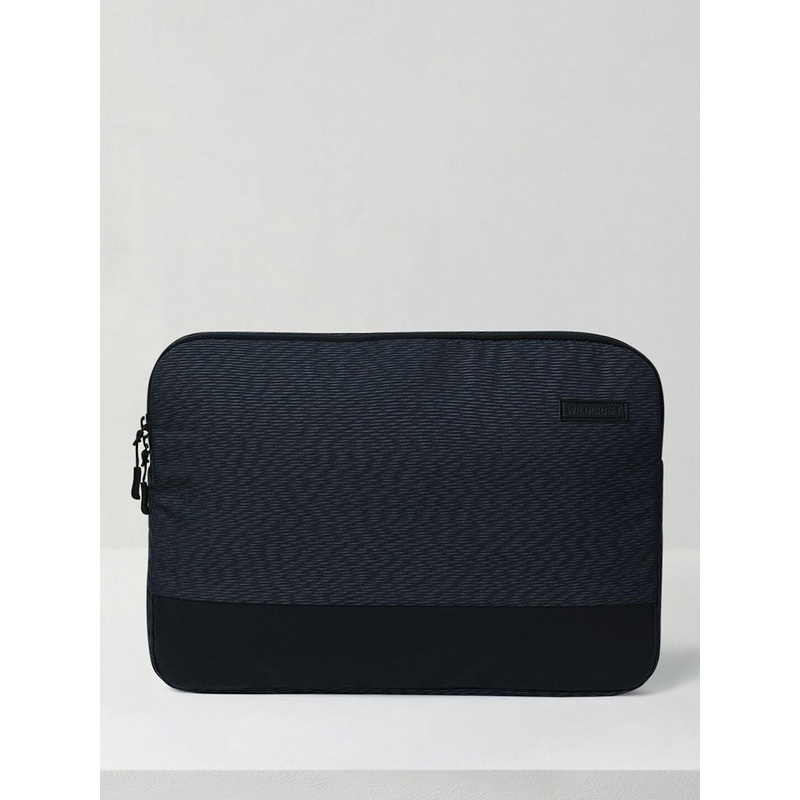 Wildcraft Kombat Printed Padded 14 Inch Laptop Sleeve