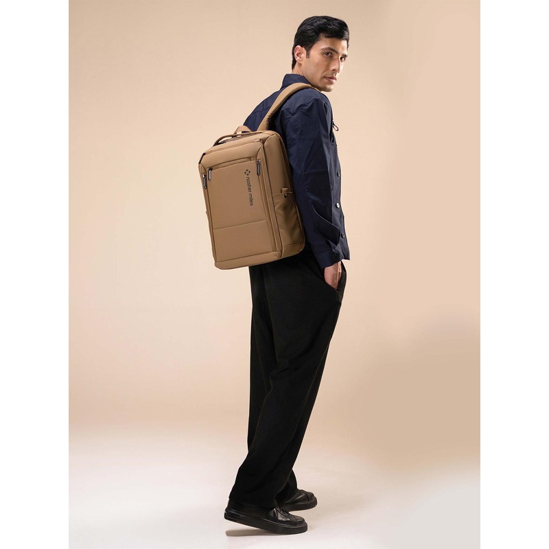 Nasher Miles Williamsburg 35L Polyester Brown Unisex Overnighter Casual Laptop Backpack