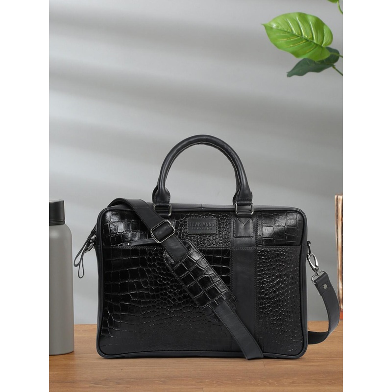 Teakwood Leathers Men Textured Laptop Bag Up to 13 inch