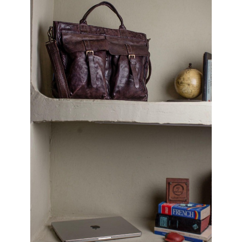 ART N VINTAGE Unisex Leather Laptop Bag – Up to 18 inch