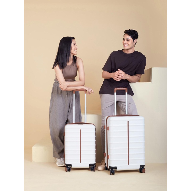 Assembly Premium Set of 2 Cabin and Check-In Trolley Bag – White – Odyssey 20 & 24 Inches