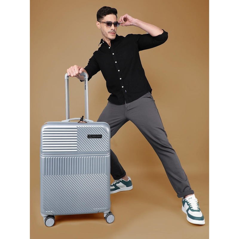 Move-Meant Voyage Ware Polycarbonate 8 Wheel Hard Small Cabin Trolley Suitcase 55 Cm