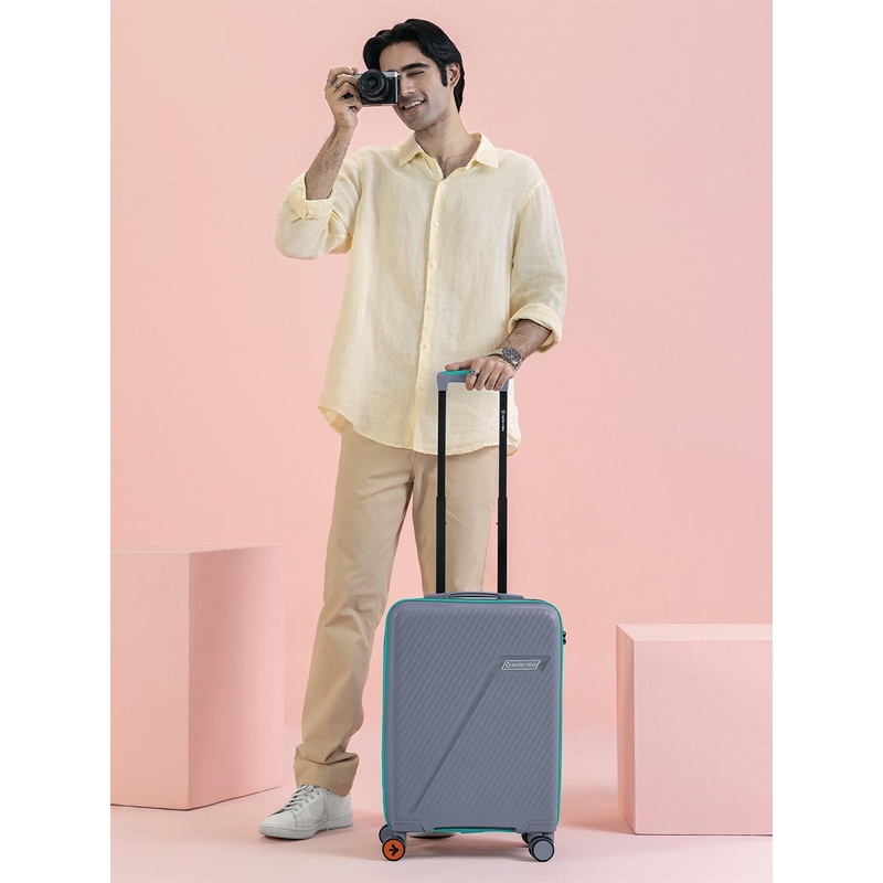 Nasher Miles Montreal Carry-On Hard-Sided Cabin Trolley Bag