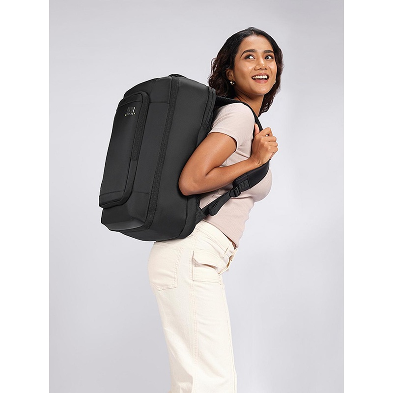 Urban Jungle By Safari Unisex Water Resistant Black Laptop Backpack 31 Liters