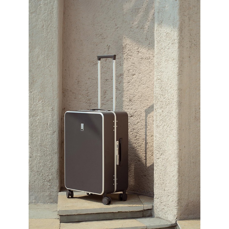 SWISS MILITARY Lorenzo PC Hard-Sided Cabin Trolley Suitcase