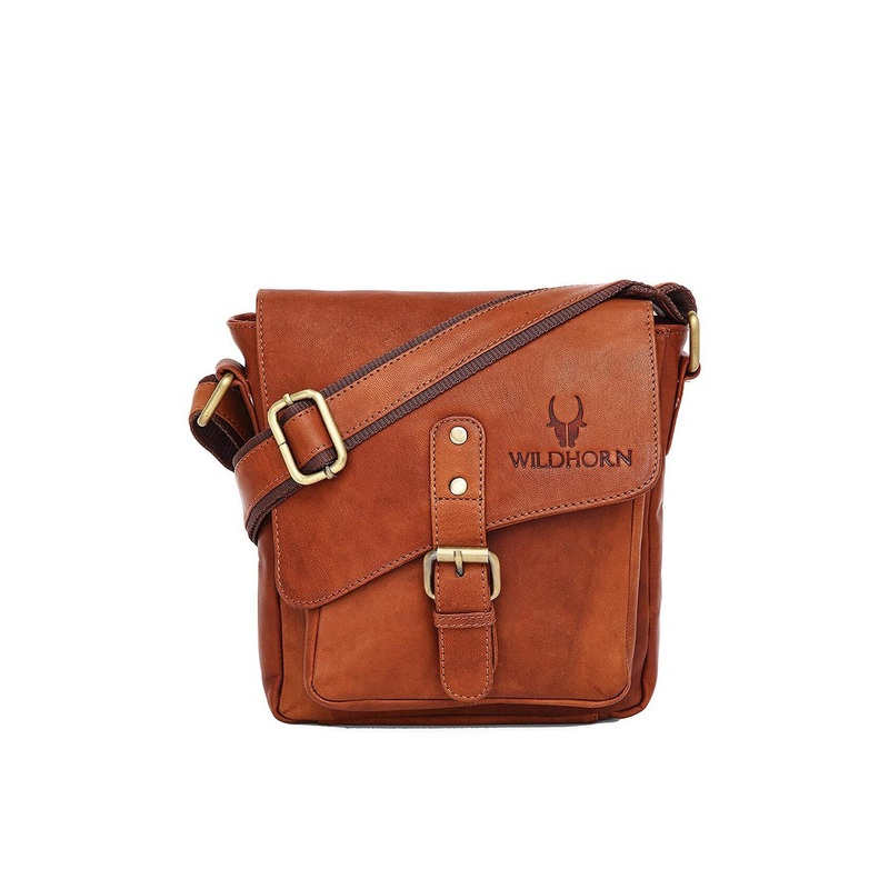 WildHorn Men Tan Textured Genuine Leather Messenger Bag