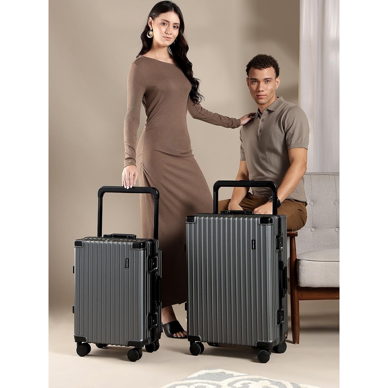 Kenneth Cole Set of 2 360-Degree Rotation Hard Case Trolley Bag