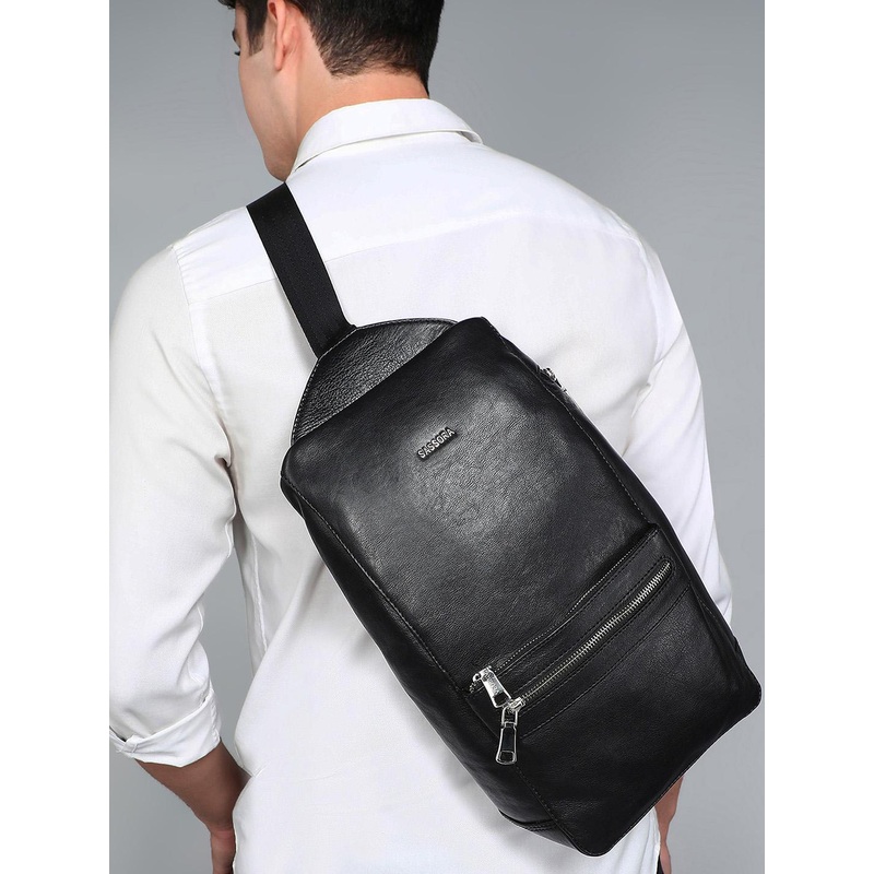 Sassora Leather Backpack with Compression Straps