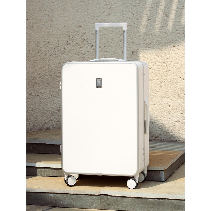 SWISS MILITARY Lorenzo PC Hard-Sided Trolley Suitcase